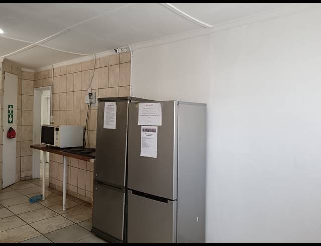 10 BEDROOM HOUSE FOR SALE IN BRANDWAG